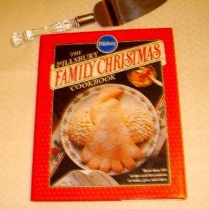 Cookbook Pillsbury Family Christmas More Than 200 Holiday Recipes/Decorations